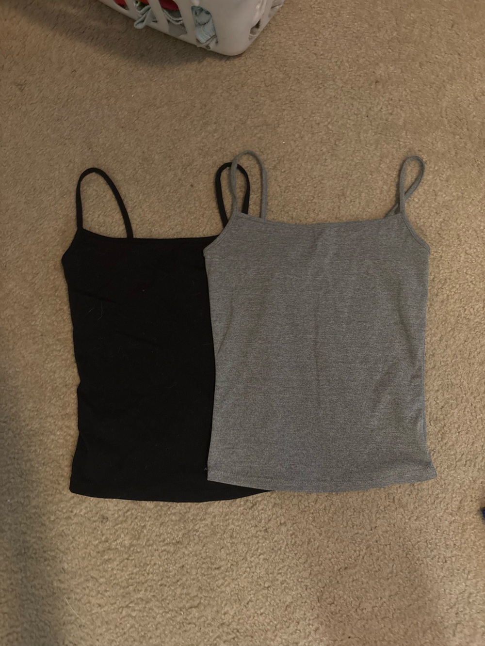 2 garage tanks/camis